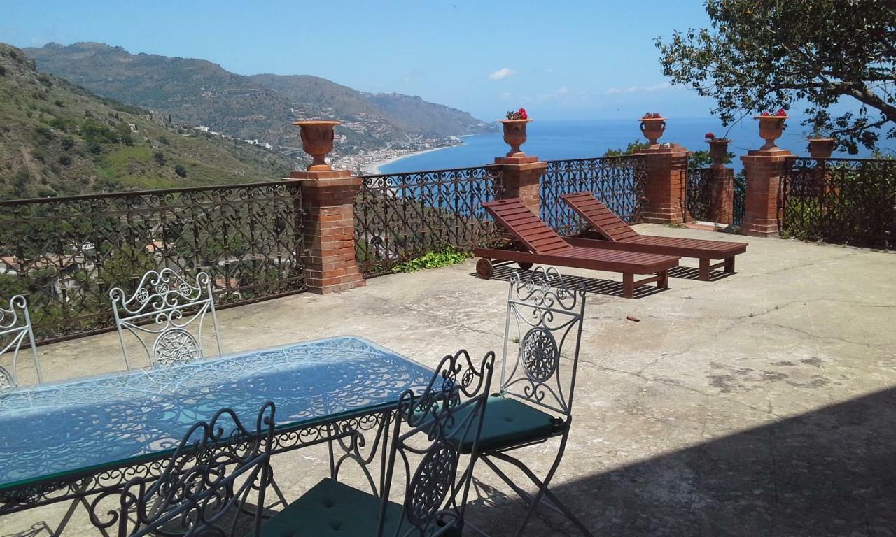 La Cage Aux Folles Frühstückspension Taormina